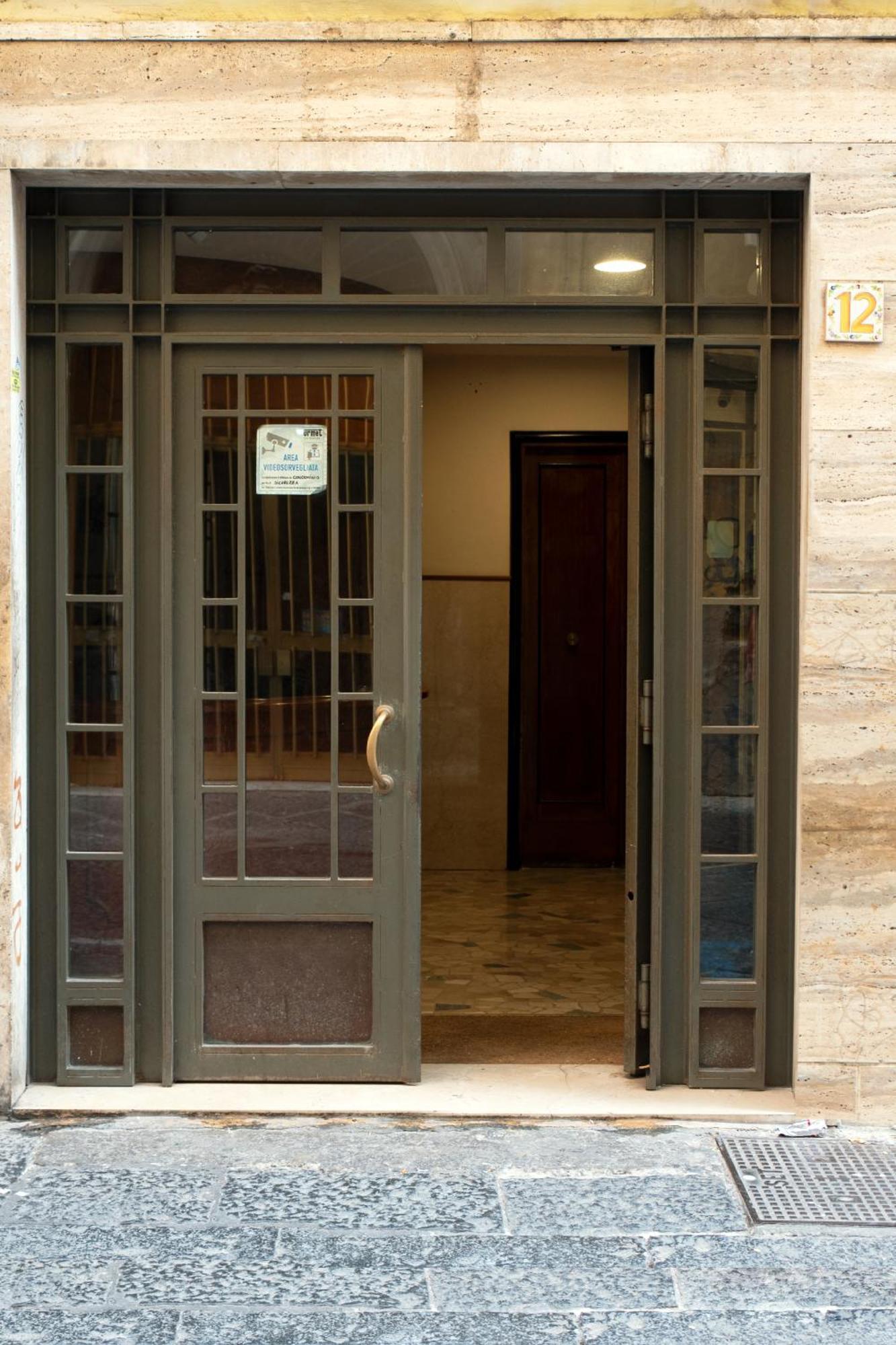 B&B Monteleone ,12 Naples Exterior photo